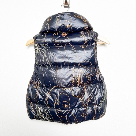 Sosken Studios JODY NAVY PORTRAIT PRINT DOWN PUFFER VEST SIZE 1 S - Picture 10 of 11